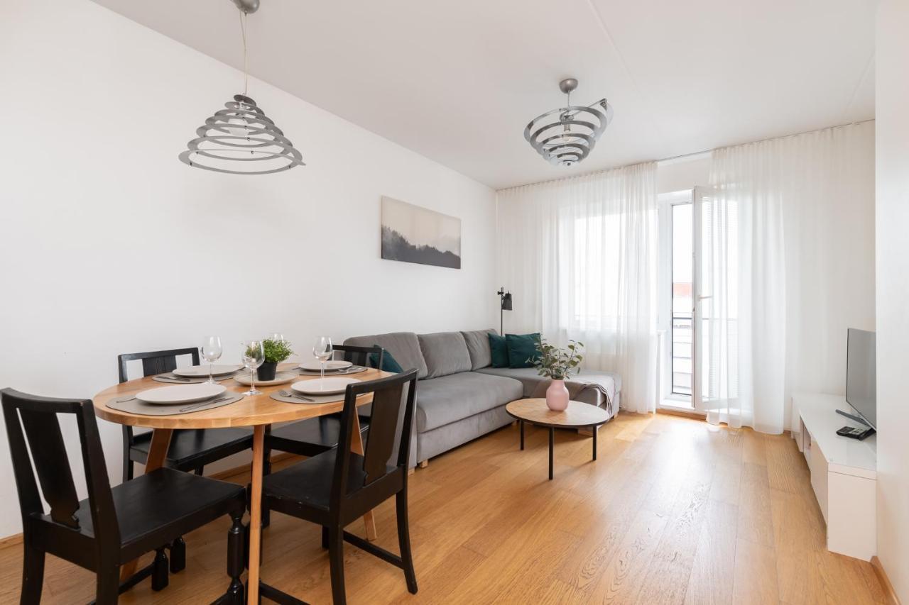 Orange Sipelga Balcony & Free Parking Apartment Tallinn Ngoại thất bức ảnh